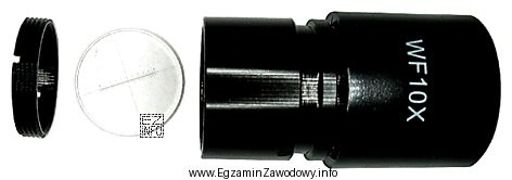 Płytka z podziałką zgodnie z rysunkiem mocowana jest 