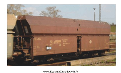 Na zdjęciu przedstawiony jest wagon