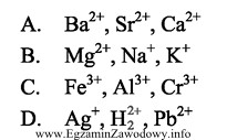 Który zestaw kationów zawiera kationy reagujące z 