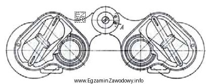 W przedstawionej na rysunku lornetce pryzmatycznej, pryzmaty zamontowano za pomocą