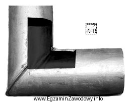 Do wykonania wycięcia w metalowym kolanku wykonanym z blachy 0,5 