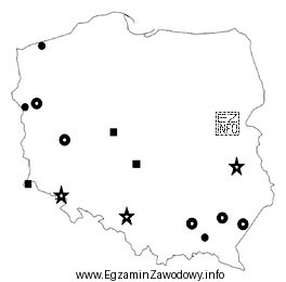 Na mapie konturowej Polski gwiazdkami zaznaczono miejsca występowania