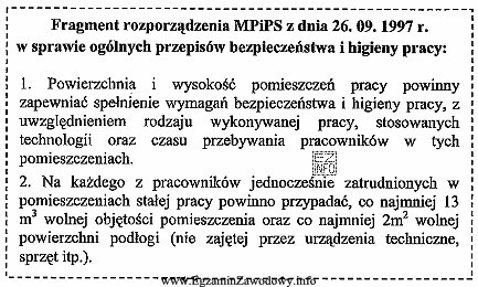 W zakładzie pracy znajduje się pomieszczenie o wolnej obję