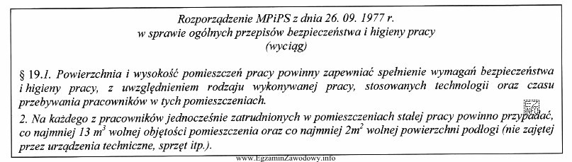 W pomieszczeniu stałej pracy (tokarni) o kubaturze 140 m3 pracuje 