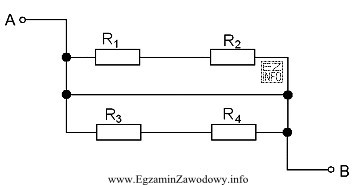 Ile wynosi wartość rezystancji zmierzonej pomiędzy zaciskami A i 