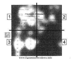Rysunek przedstawia wyniki badania eyetrackingowego. Który z zaznaczonych obszaró